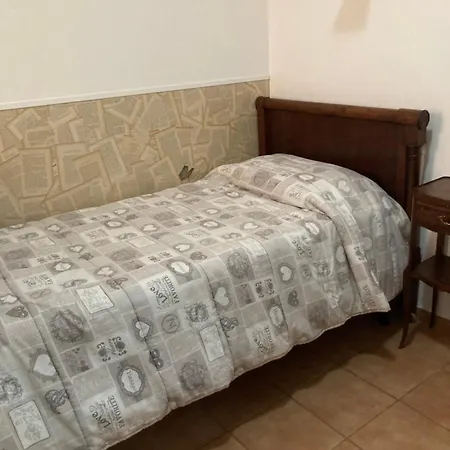 Oreglia House * Rome